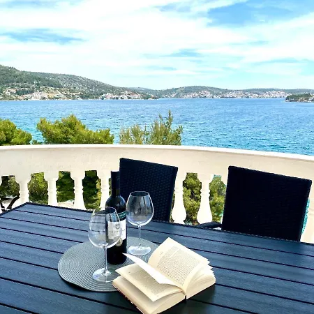 Maluma Vendégház Rogoznica