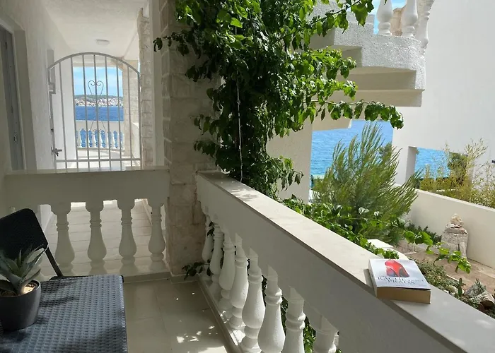 Maluma 4* Rogoznica (Sibenik-Knin)